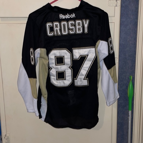 Sidney Crosby child size L/XL authentic jersey. - Picture 2 of 5